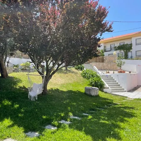 Sunny Minutes From The Lourinha (Lisbon)